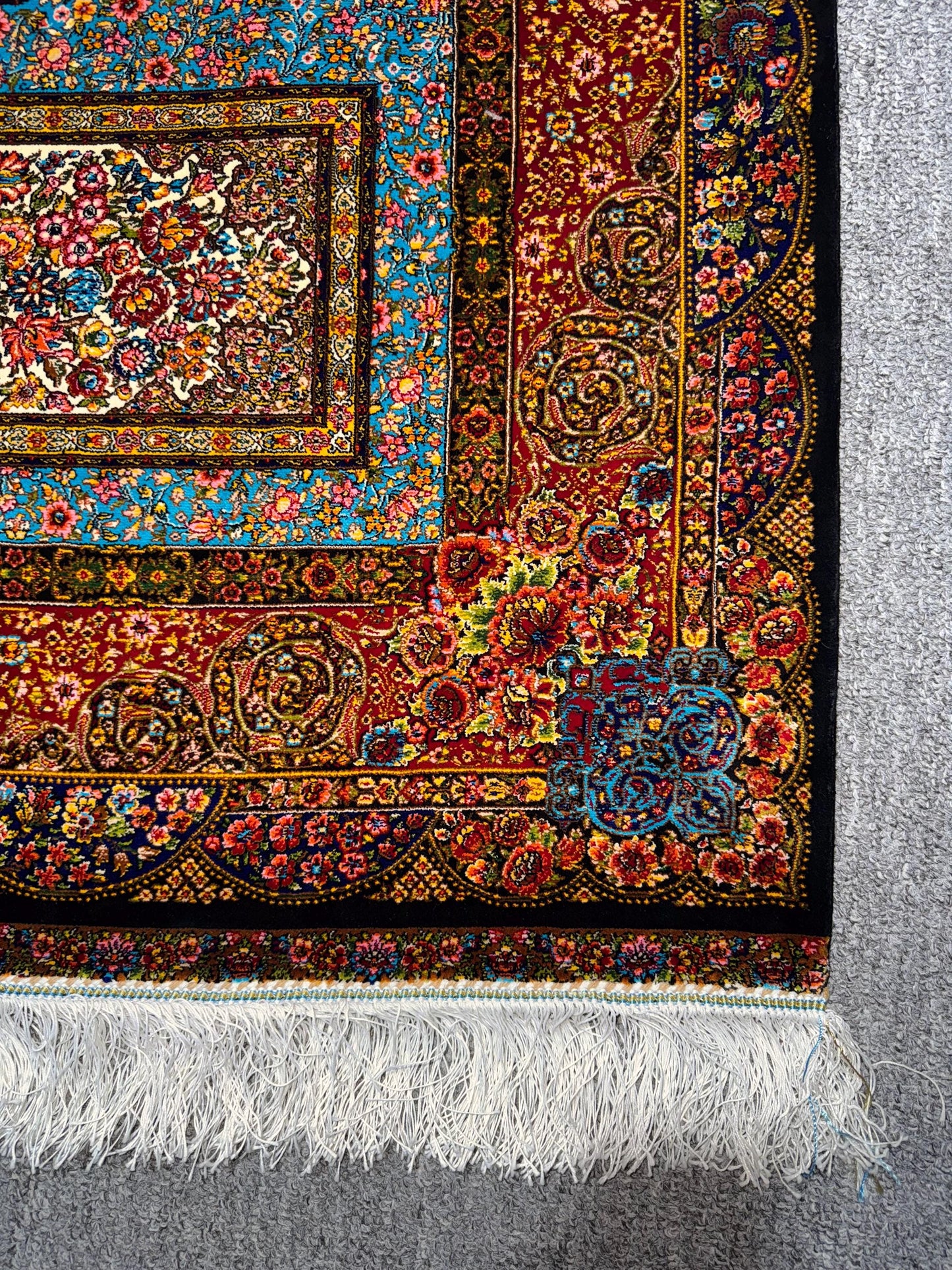 Persian Silk Rug 3x5 ft – Luxury Floral Medallion Carpet, Blue & Burgundy Oriental Design, Elegant Accent Rug for Home Office Decor