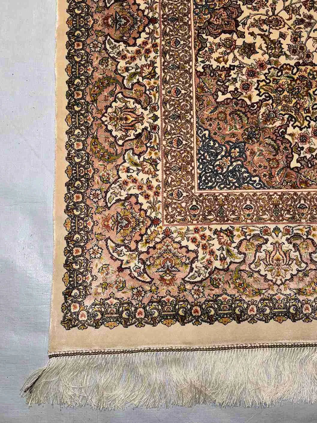 Corner Detail - Handmade Silk Medallion Rug