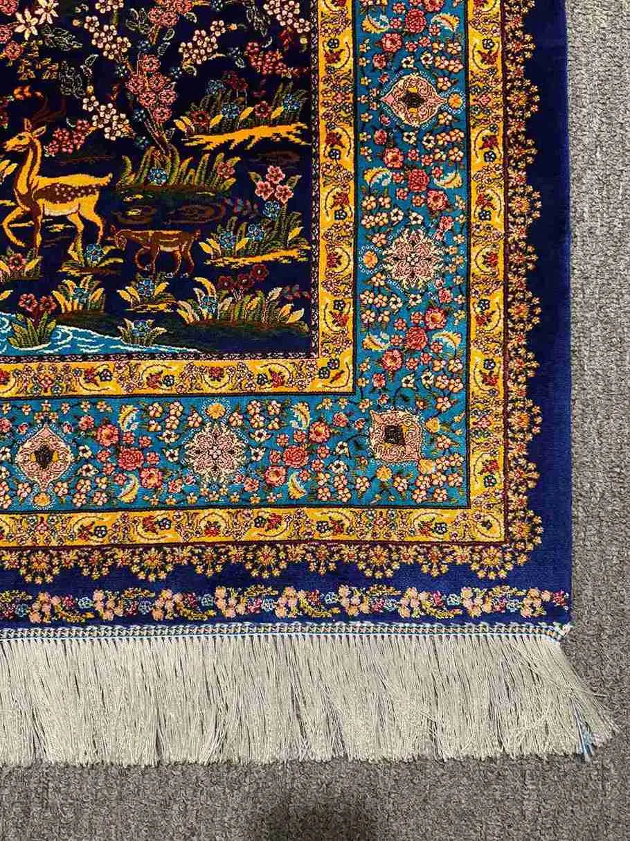 Hand-knotted silk edge detail of Persian Garden Rug