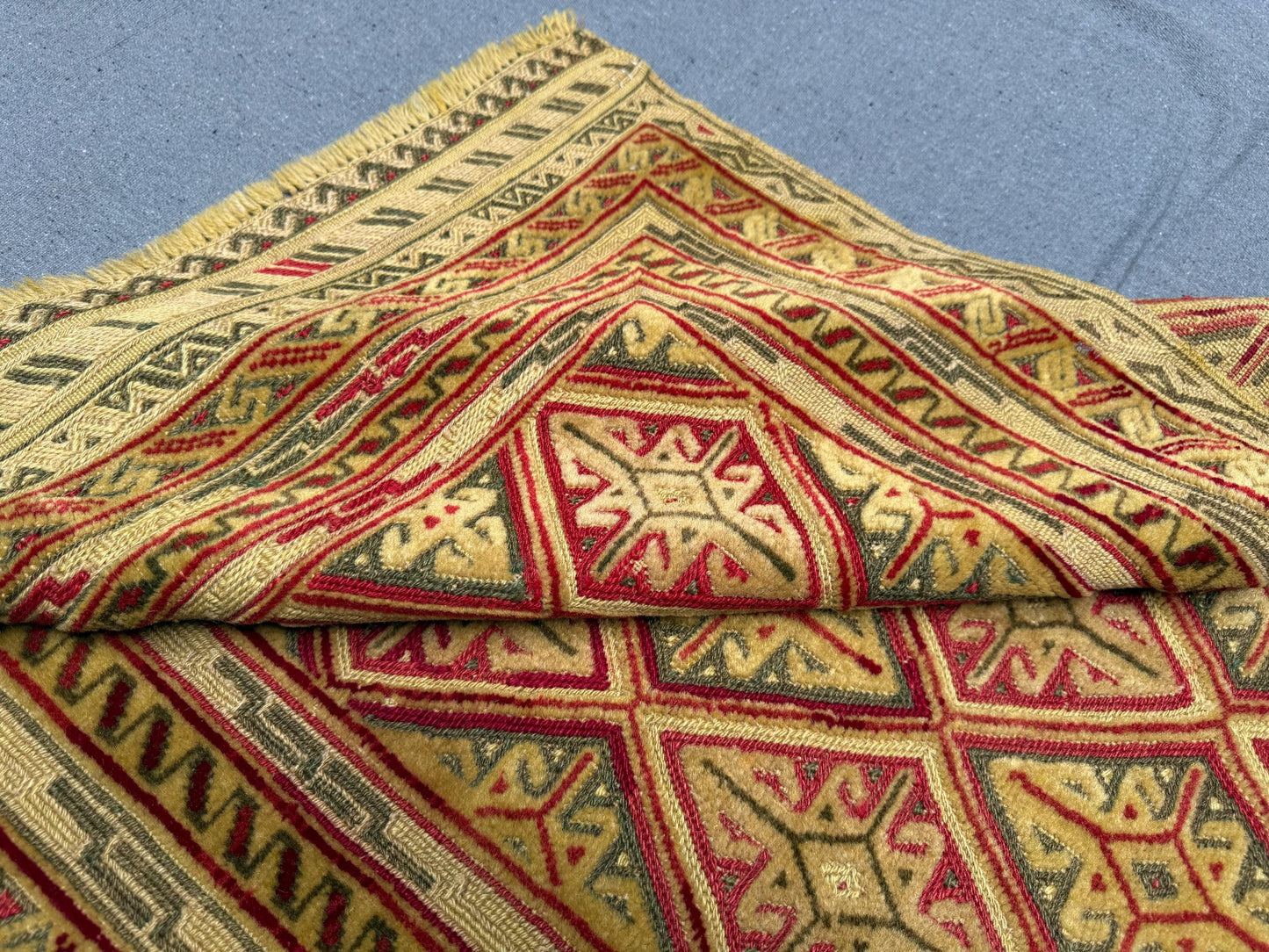 2.10 x 3.11 ft Handwoven Afghan Turkish Rug - Vintage Wool Tribal Carpet - Gold, Red & Green Geometric Oriental Rug